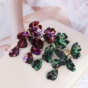 kate spade 2 pairs Petal Pusher Earrings 1 Price!!!